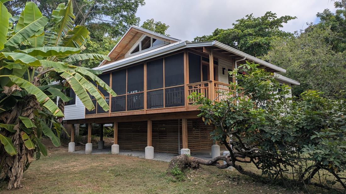 Banana Leaf, maison sur pilotis dans la jungle de Roatán